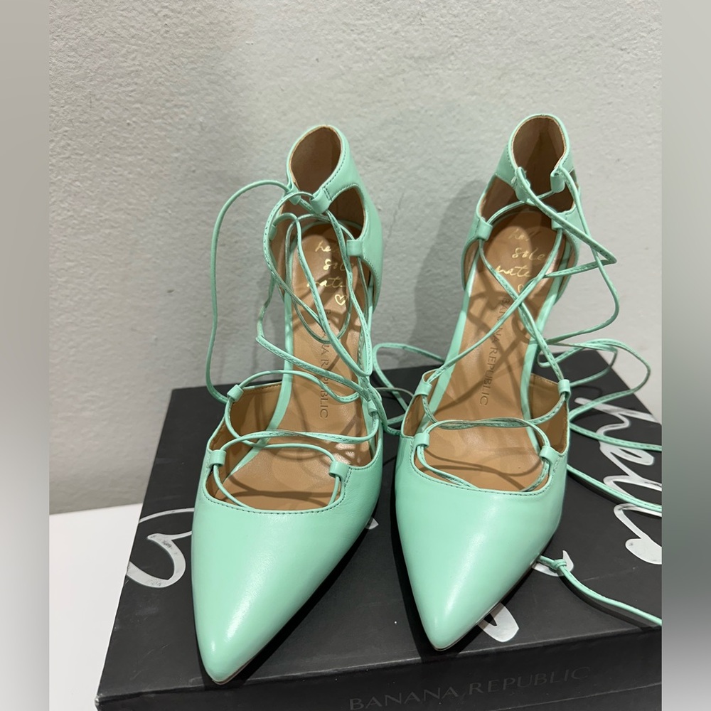 Banana Republic Mint Lace-Up Heels